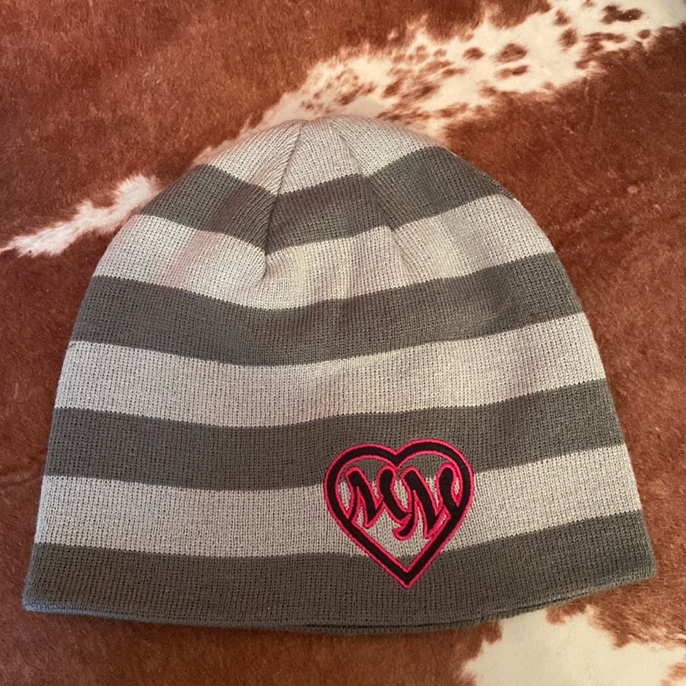 Metal mulish beenie